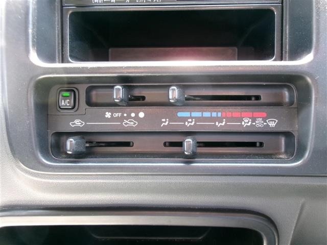 Daihatsu HIJET TRUCK 2011 8099260-16