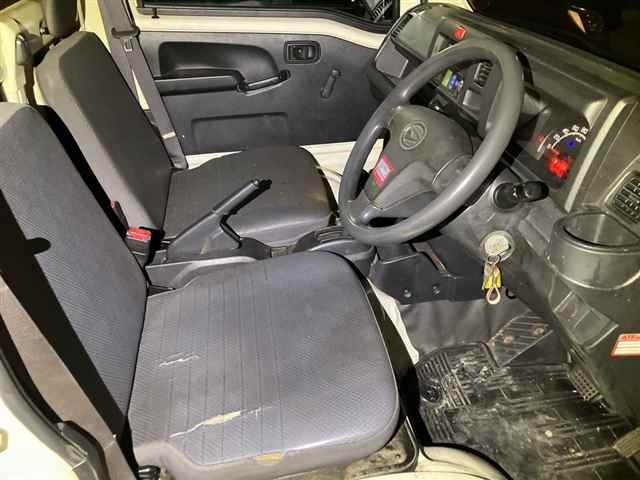 Daihatsu HIJET TRUCK 2017 8099379-7