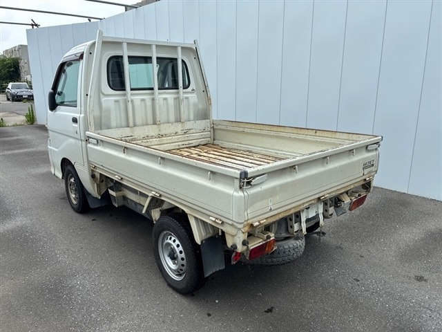 Daihatsu HIJET TRUCK 2014 8100041-1