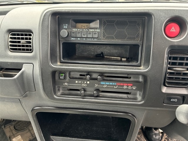 Daihatsu HIJET TRUCK 2014 8100041-4