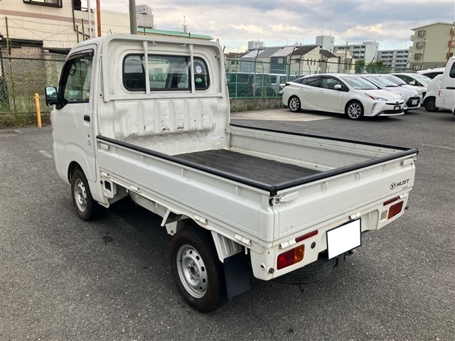 Daihatsu HIJET TRUCK 2018 8100105-1