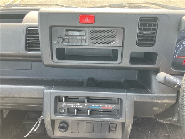 Daihatsu HIJET TRUCK 2018 8100105-4