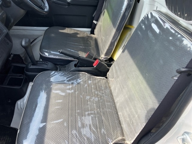 Daihatsu HIJET TRUCK 2018 8100105-6