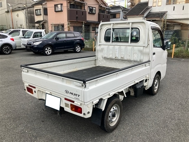 Daihatsu HIJET TRUCK 2018 8100105-8
