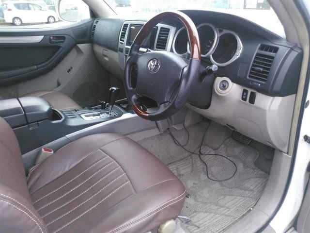 Toyota HILUX SURF 2003 8103243-3