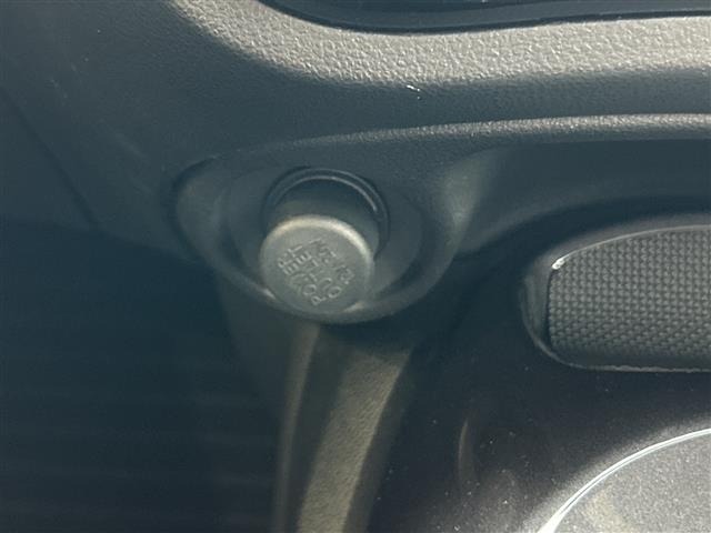 Nissan JUKE 2013 8103172-22