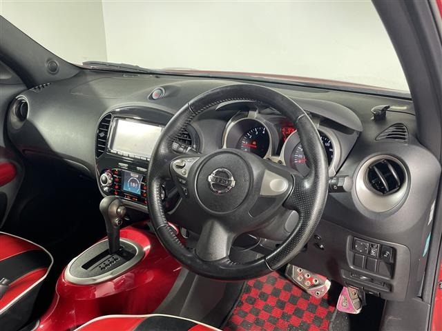 Nissan JUKE 2010 8103192-2