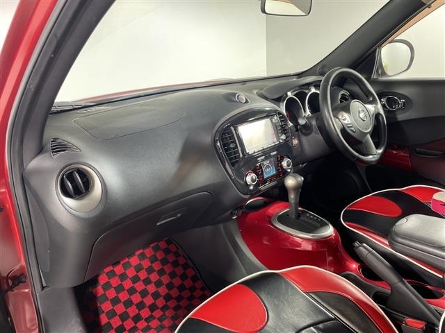 Nissan JUKE 2010 8103192-6