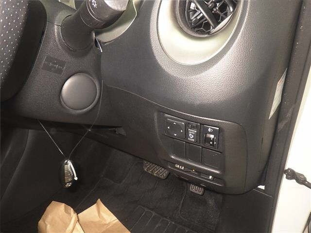 Nissan JUKE 2012 8103211-8