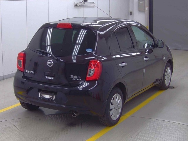 Nissan MARCH 2017 8104862-4