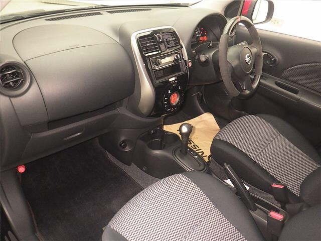 Nissan MARCH 2021 8104863-4