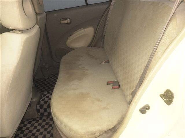 Nissan MARCH 2003 8104864-7