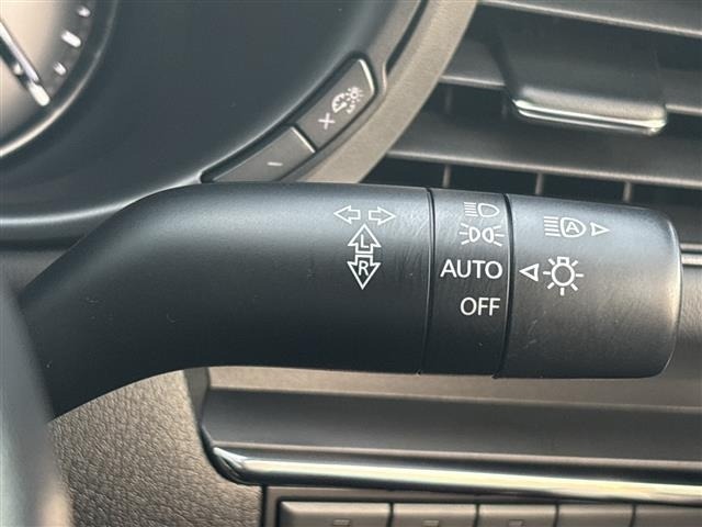 Mazda MAZDA3 2019 8096581-10