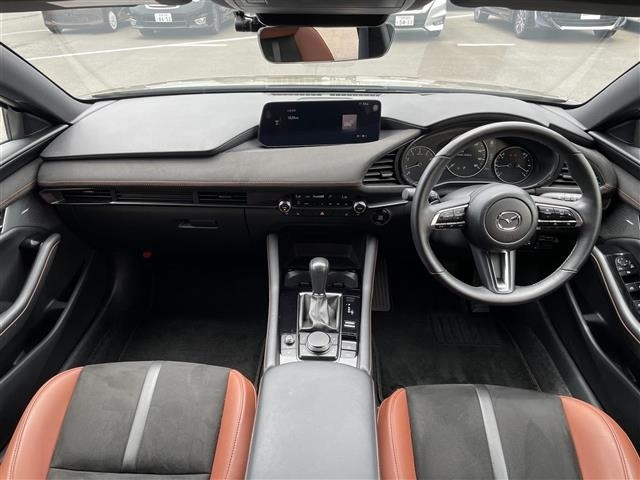 Mazda MAZDA3 2023 8096605-14