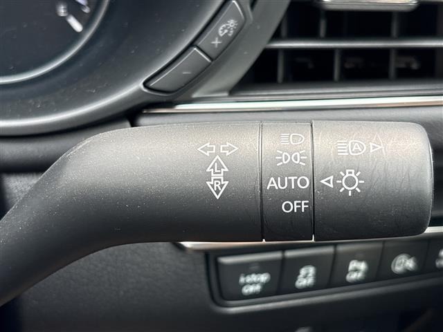 Mazda MAZDA3 2025 8096611-8
