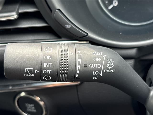 Mazda MAZDA3 2025 8096611-9