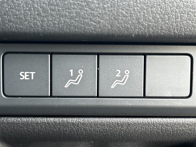 Mazda MAZDA3 2019 8096619-19