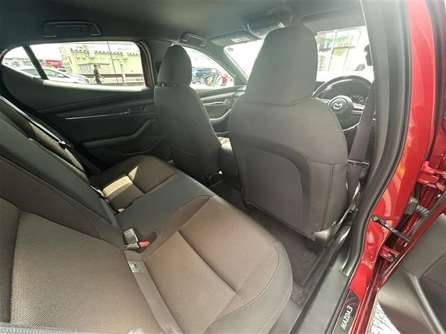 Mazda MAZDA3 2020 8096635-10