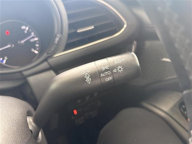 Mazda MAZDA3 2019 8096640-11