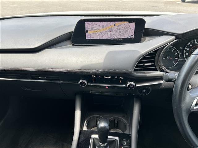 Mazda MAZDA3 2019 8096650-11