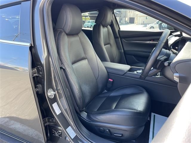 Mazda MAZDA3 2019 8096659-8