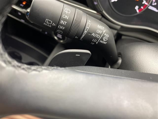 Mazda MAZDA3 2023 8096669-17