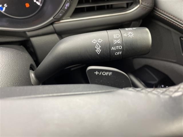 Mazda MAZDA3 2023 8096669-18
