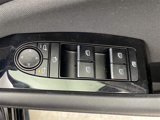 Mazda MAZDA3 2023 8096669-3