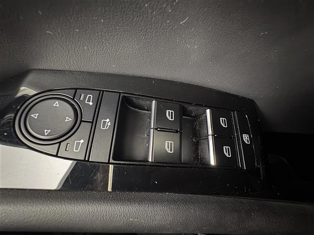 Mazda MAZDA3 2019 8096672-8