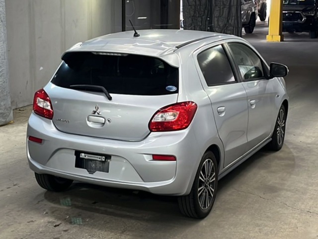 Mitsubishi MIRAGE 2017 8101047-5
