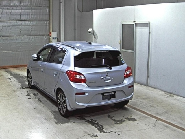 Mitsubishi MIRAGE 2017 8101126-1