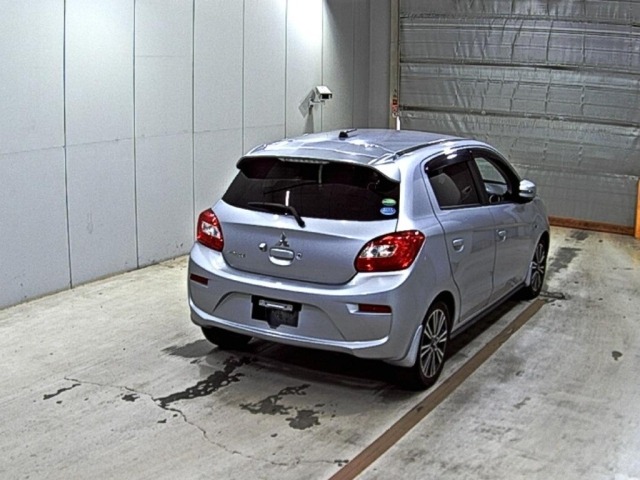 Mitsubishi MIRAGE 2017 8101126-5