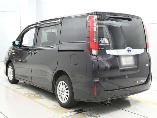 Toyota NOAH 2014 8091667-6