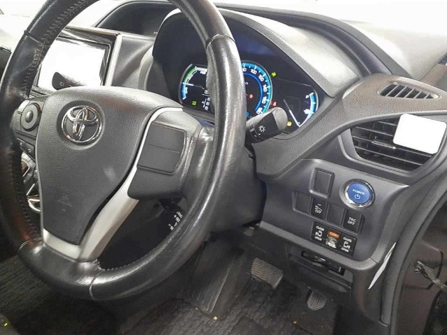 Toyota NOAH 2014 8091667-9