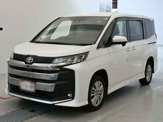 Toyota NOAH 2023 8091679-0