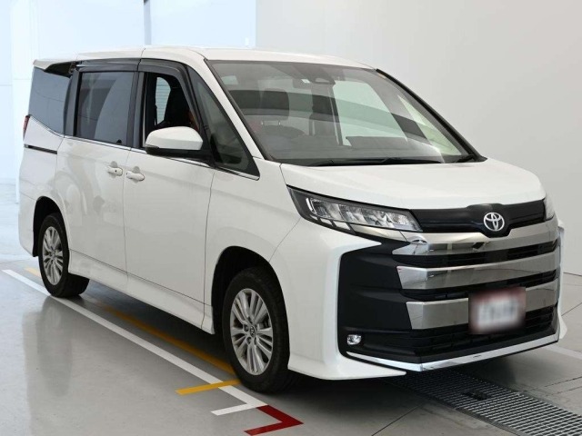 Toyota NOAH 2023 8091679-5