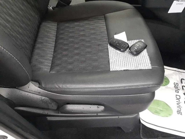 Toyota NOAH 2023 8091686-10