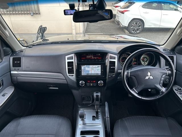 Mitsubishi PAJERO 2015 8100438-14