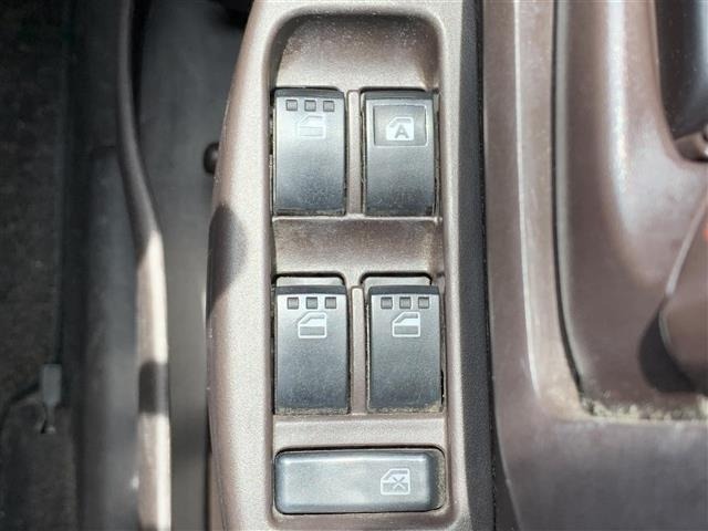 Toyota PASSO 2013 8089111-8