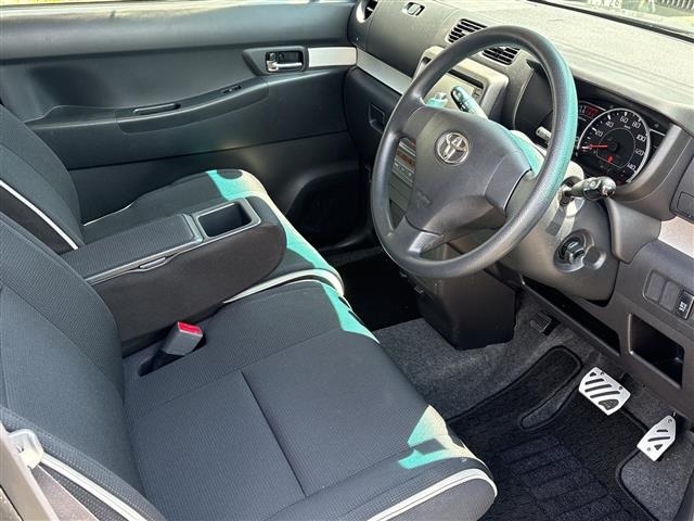Toyota PIXIS SPACE 2016 8104763-12