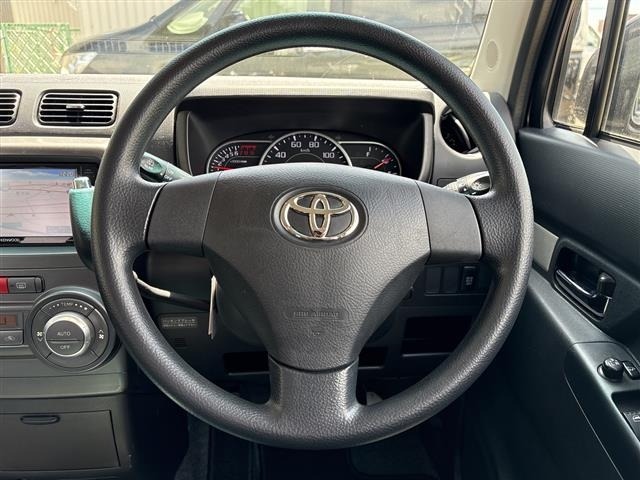 Toyota PIXIS SPACE 2016 8104763-14