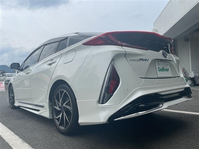 Toyota PRIUS PHV 2019 8101758-2