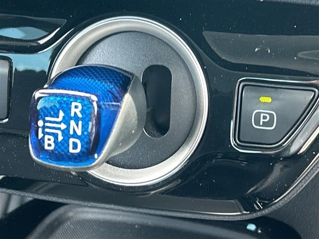 Toyota PRIUS PHV 2019 8101800-1
