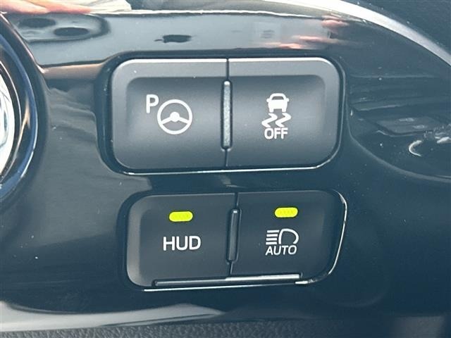Toyota PRIUS PHV 2019 8101800-4