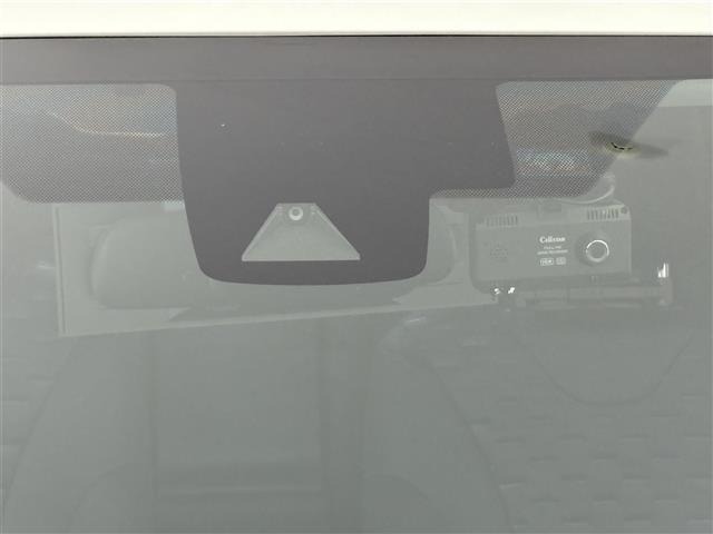 Toyota PRIUS PHV 2017 8101853-12
