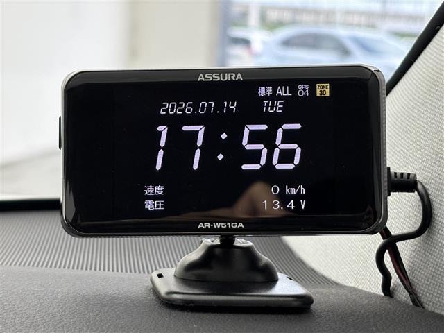 Toyota PRIUS PHV 2017 8101853-2