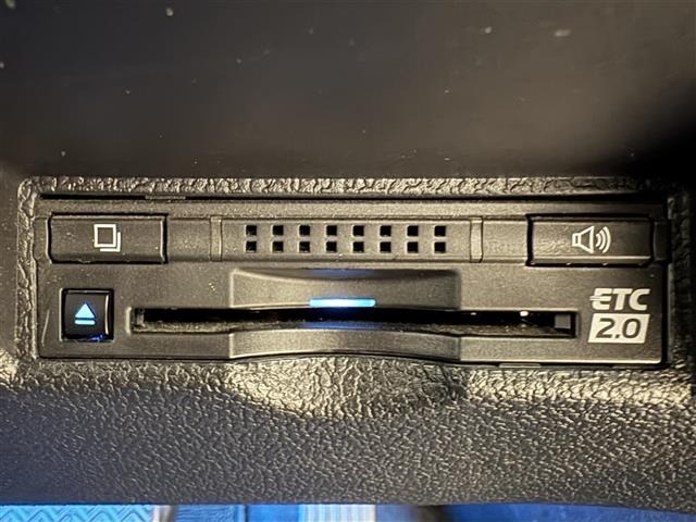 Toyota PRIUS PHV 2017 8101853-21