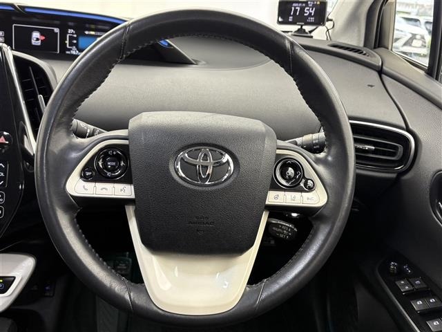 Toyota PRIUS PHV 2017 8101853-4