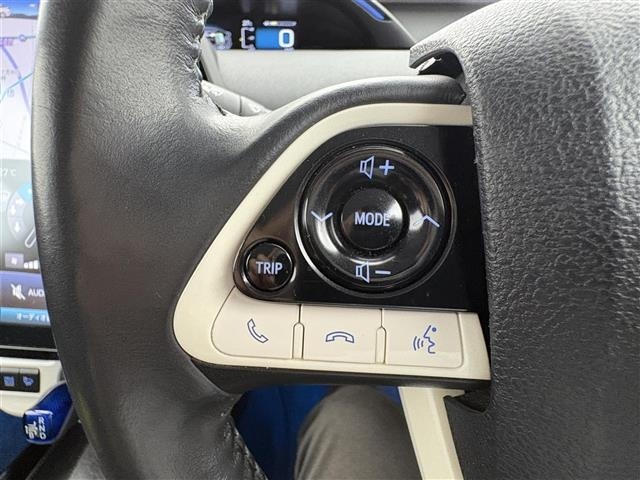 Toyota PRIUS PHV 2017 8101853-7
