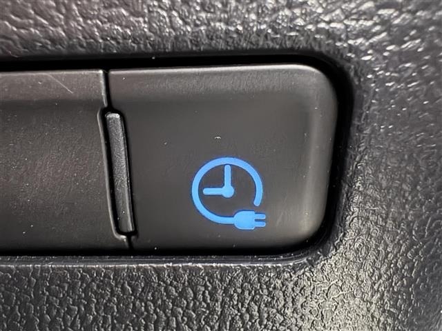 Toyota PRIUS PHV 2017 8101853-9